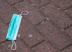 Вчера в Тамбове поймали 4 «безмасочников»