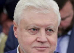 Дочь и внучка в Монако помешали Сергею Миронову дважды выдвинуться кандидатом в президенты России