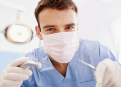 Тамбовский стоматолог добился выплат через прокуратуру