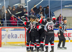ХК «Тамбов» победил «Химик» в самом результативном матче дня ВХЛ 