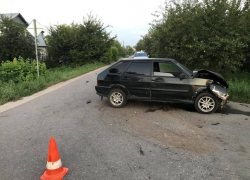 В Тамбове из-за 23-летней девушки в аварии пострадали два пенсионера