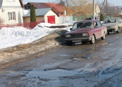 Городские службы выплатили более двух миллионов рублей за разбитые от плохих дорог машины 