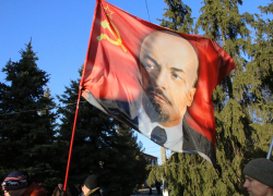 Тамбовские коммунисты вышли на эко-протест в Сосновке