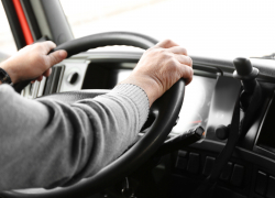 В Тамбове водитель не выпустил детей на остановке, несмотря на возмущение пассажиров