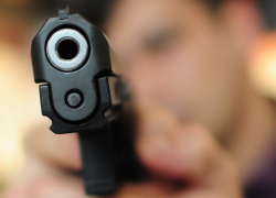 Житель Моршанска устроил стрельбу посреди улицы