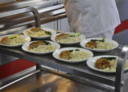 В Тамбове организуют бесплатное питание для детей мобилизованных