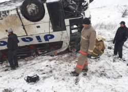 В Жердевском районе автобус улетел в кювет: погибли двое, пострадали шестнадцать 
