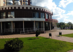 Тамбовчанам предлагают отдать голоса за лучшего работника МФЦ в последний день голосования 