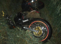 Ночью на въезде в Тамбов 28-летний мотоциклист столкнулся с грузовиком 