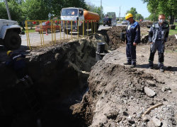 Старый коллектор в Рассказове реконструируют с опережением графика