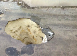 В Тамбове спустя неделю после аварии взялись ремонтировать ветхий коллектор