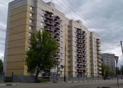 Руководителя УК «Орбита» привлекут к ответственности за разрушающийся фасад многоэтажки в Тамбове