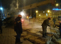 Меньше суток понадобилось коммунальщикам, чтобы устранить повреждение тепломагистрали