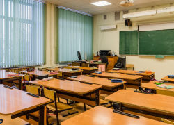 Власти пообещали усиление безопасности в тамбовских школах