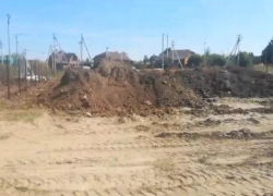 В посёлке Заречье Татановского сельсовета вовсю идёт незаконное строительство на берегу Цны