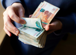 Тамбовчанин ради быстрого заработка «инвестировал» в мошенников 8 миллионов рублей