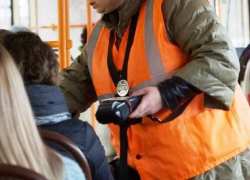 В Тамбове кондуктор автобуса №52 оскорбил школьницу, не сумевшую оплатить проезд