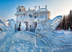 В Асеевском парке к фестивалю «Зимние забавы» приготовят ледяную крепость и новогодние фигуры