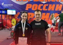 Тамбовчанка Виктория Крылова стала чемпионкой России по пауэрлифтингу среди юниоров  