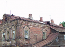 Старинные дома в Тамбове уберут, чтобы не мозолили глаза своей разрухой, по решению суда 