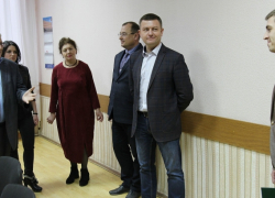Молодому мичуринскому доктору вручили ключи от квартиры