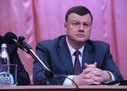 Губернатор жителям Дмитриевки: "Я на вашей стороне"