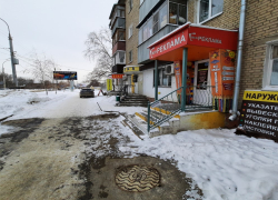 В Тамбове коммунальщики потребовали перенести шесть детских площадок, мешающих ремонту теплосетей
