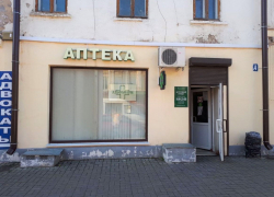 В центре Тамбова ночью загорелась аптека