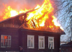 Тело мужчины обнаружено в сгоревшем доме в Мичуринском районе 