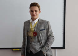 Уваровский школьник стал участником «Умницы и умники» на Первом канале