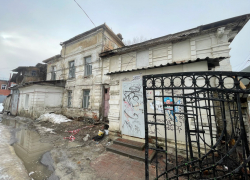 В Тамбове начали ремонт полуразваленного исторического дома Свирчевского