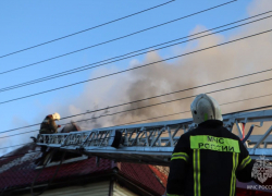 В центре Тамбова женщина подожгла жилой дом