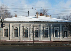 В Тамбове выясняют, кто разобрал крышу исторического здания 