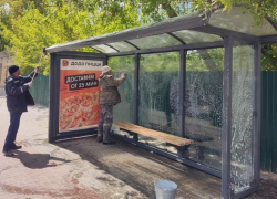 В Тамбове с начала года вандалы разбили шесть остановок