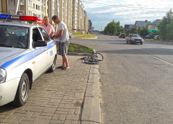 Грузовик сбил велосипедиста по улице Свободной 