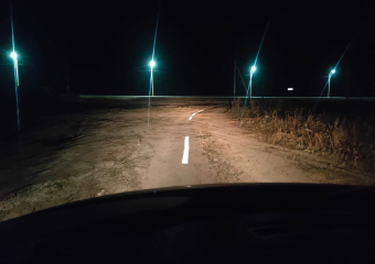 В Котовске к приезду врио губернатора нарисовали разметку прямо поверх грунтовой дороги