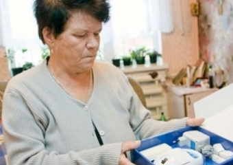 800 тысяч рублей потеряли пенсионеры, доверившись продавцам медицинских чудо-приборов