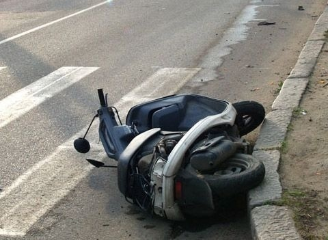 Подросток на скутере попал под колеса «пятерки»