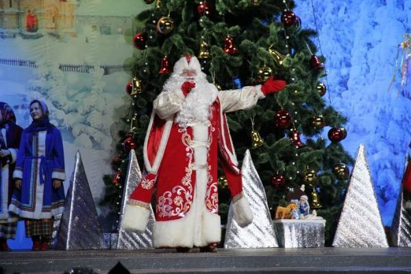 1200 детей со всей области приглашены на губернаторскую новогоднюю елку