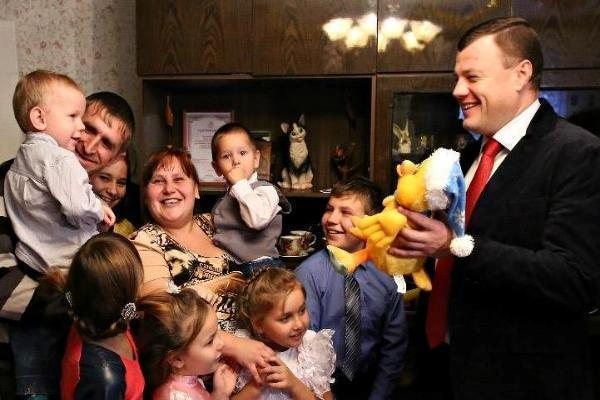 Более миллиарда рублей направлено в Тамбовской области на поддержку семей с детьми