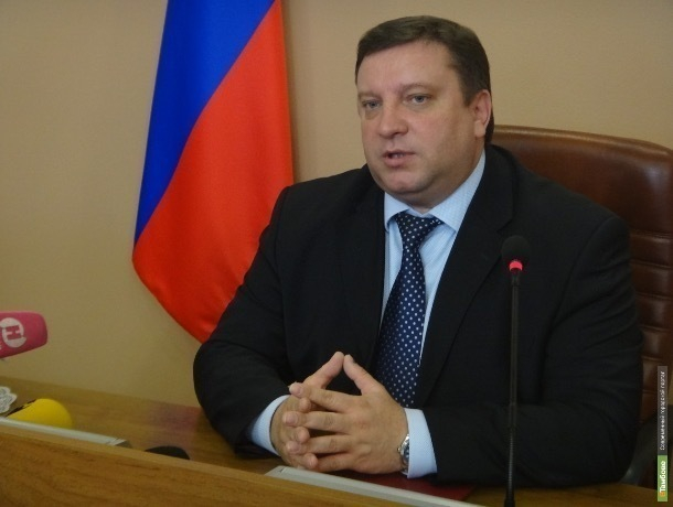 Сенатора Алексея Кондратьева наградили юбилейной медалью Союза армян России