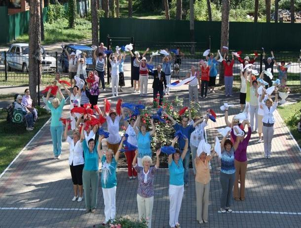 Клип для ютюба сняли тамбовские пенсионеры для поддержки любимого города на всероссийском конкурсе