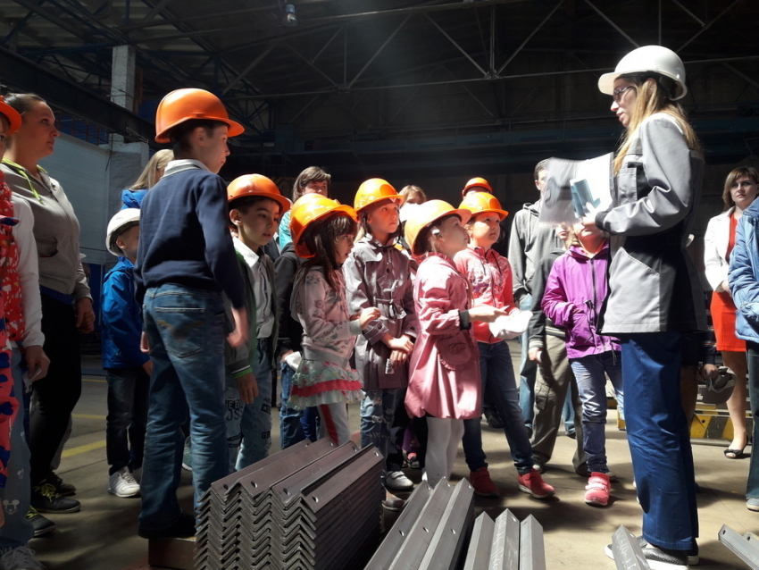Для школьников откроют турникеты на проходных тамбовских заводов 