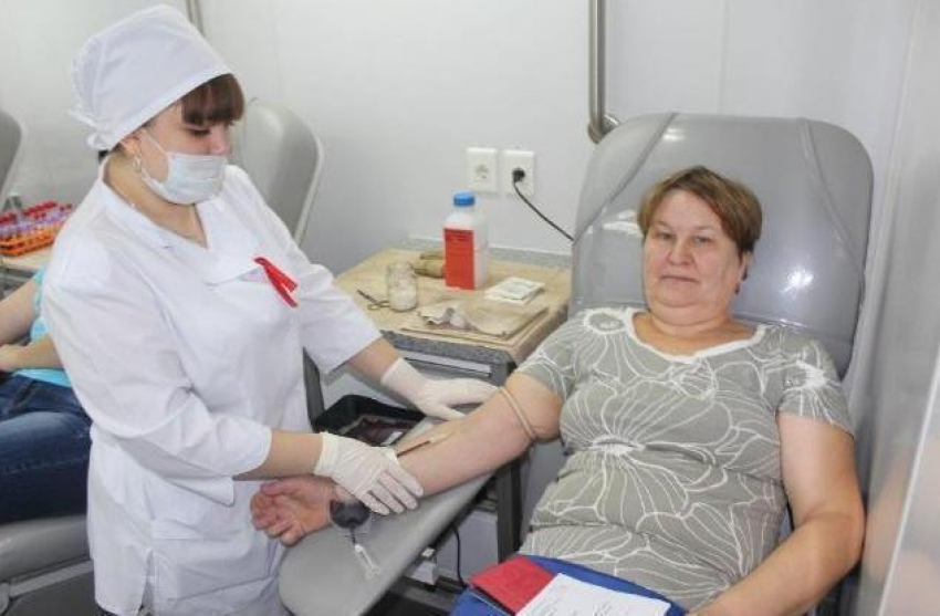 Мобильный пункт заготовки крови приехал в Жердевский район