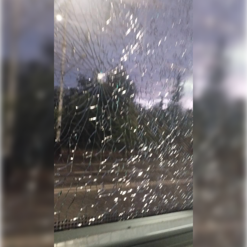 В Тамбове полиция проводит проверку по факту предполагаемого обстрела автобуса