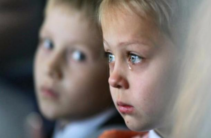 Тамбовчанку лишили родительских прав за растрату детских пособий