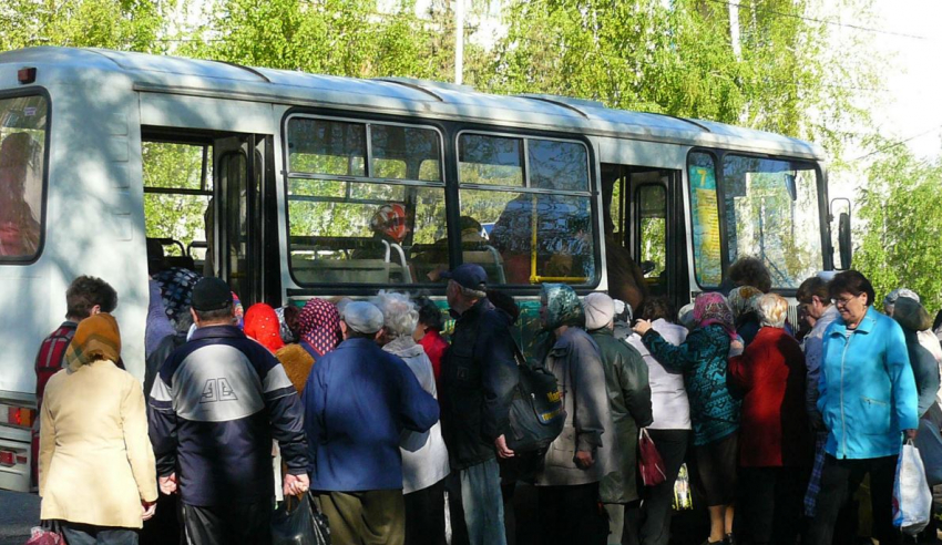 Дачные автобусы начнут ходить с 17 апреля