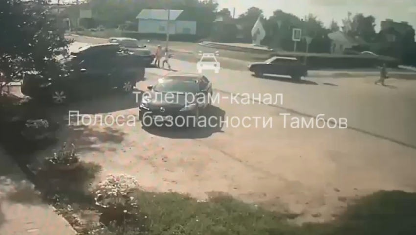 Водитель иномарки в Моршанске сбил мать с ребёнком на пешеходном переходе