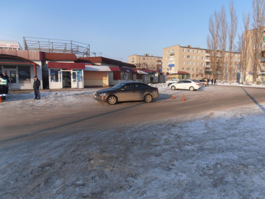 10-летняя девочка оказалась под колесами иномарки в Уварово 