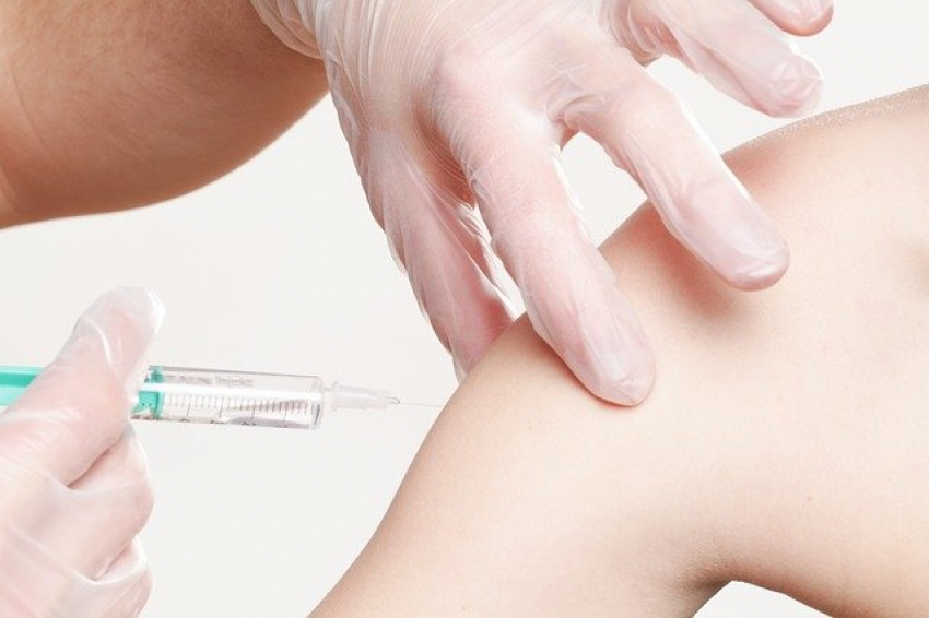Власти ввели обязательную вакцинацию для тамбовчан старше 60 лет